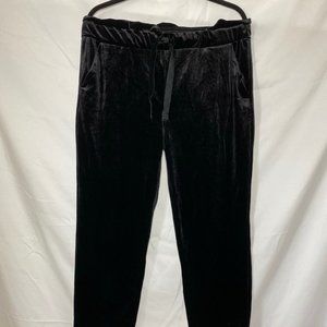 Women's Black Straight Leg Velvet Leggings - L